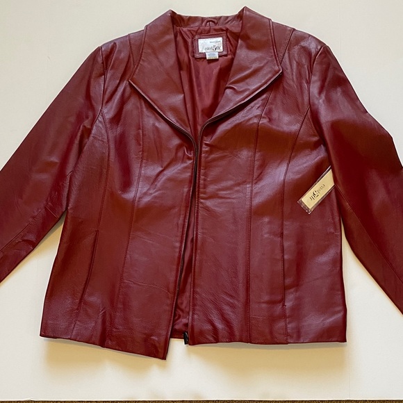 East 5th Women’s Large Dark Red/Wine Color Genuine Leather Fully Lined J… - Picture 8 of 8